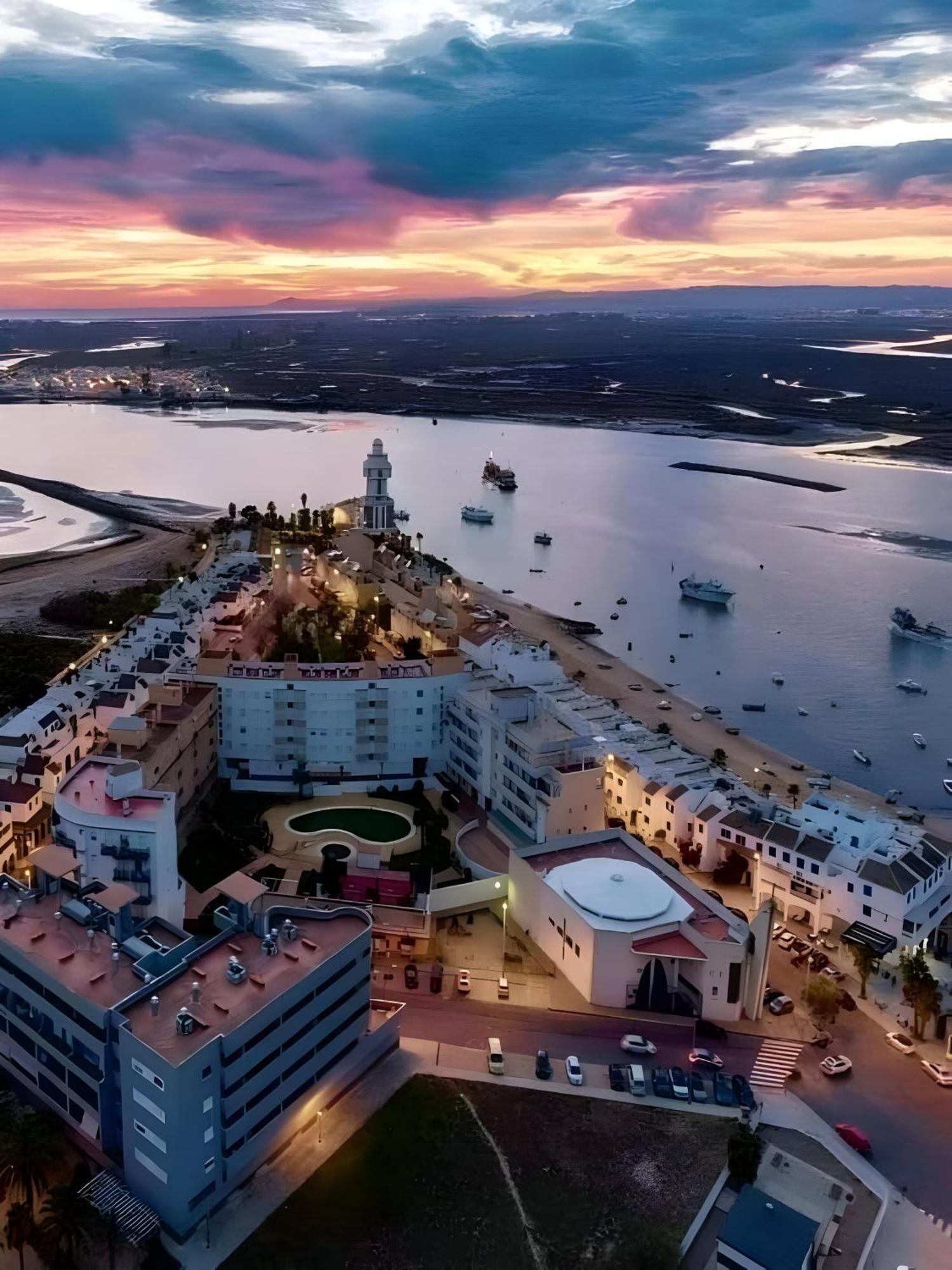 Casa Del Mar,,, Gran Terraza Junto Playa Cantil 克莉丝蒂娜岛 外观 照片